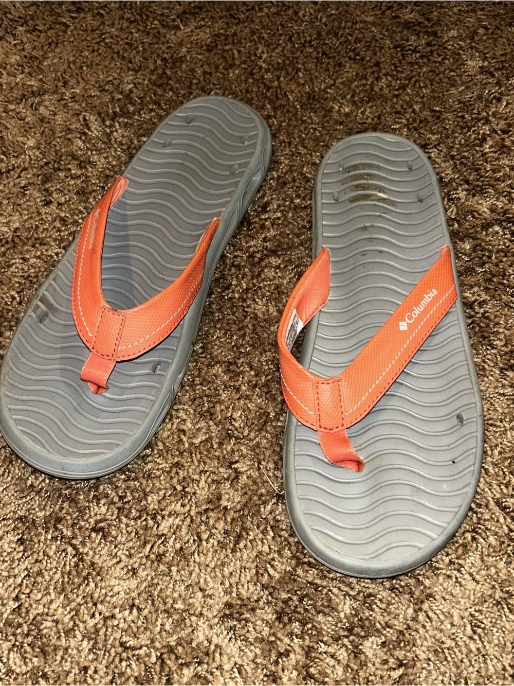 Columbia flip flops